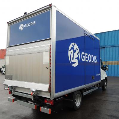 VUL - Geodis fourgon Plywood 3T5